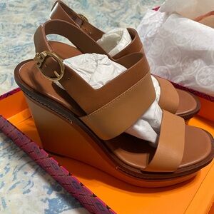 Like New Tory Burch Selby Wedge Sz 8